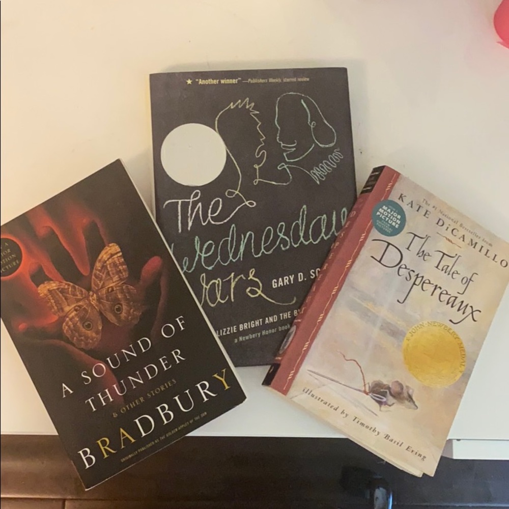 Selling 3 reading books